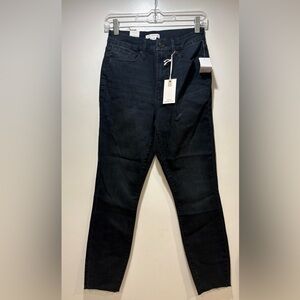 Good American Sz 6 dark wash Jeans